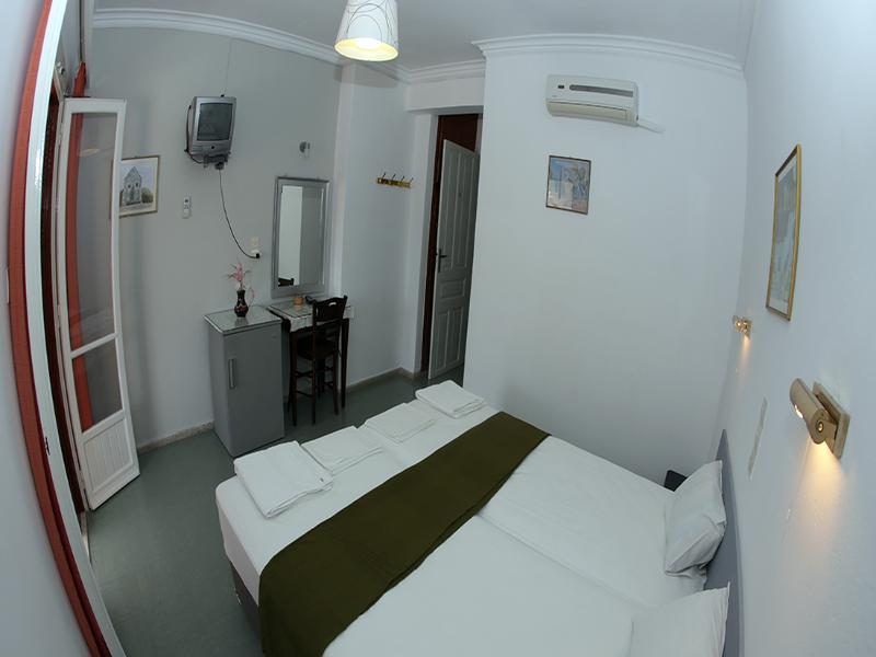 Kamelia Hotel Spetses Town Extérieur photo
